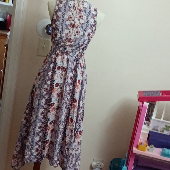 Jessica Simpson Women's Sleeveless Floral Flowy Dress sz S - Picture 7 of 8